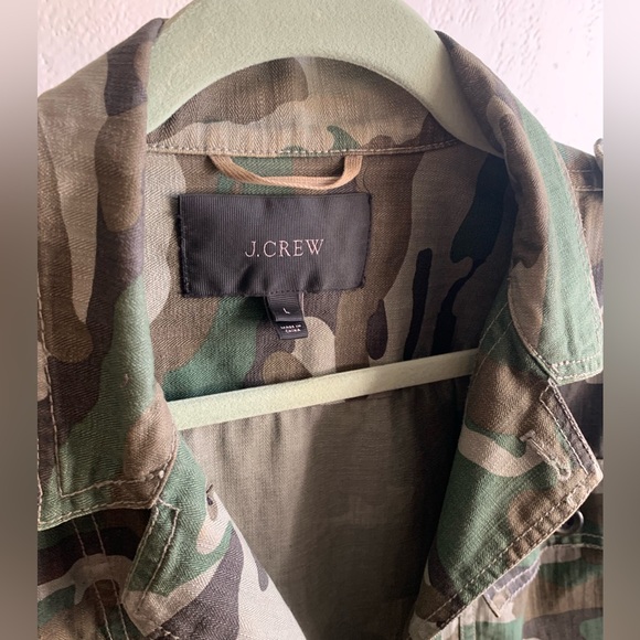 J. Crew camo jacket. Size L. - Picture 2 of 3
